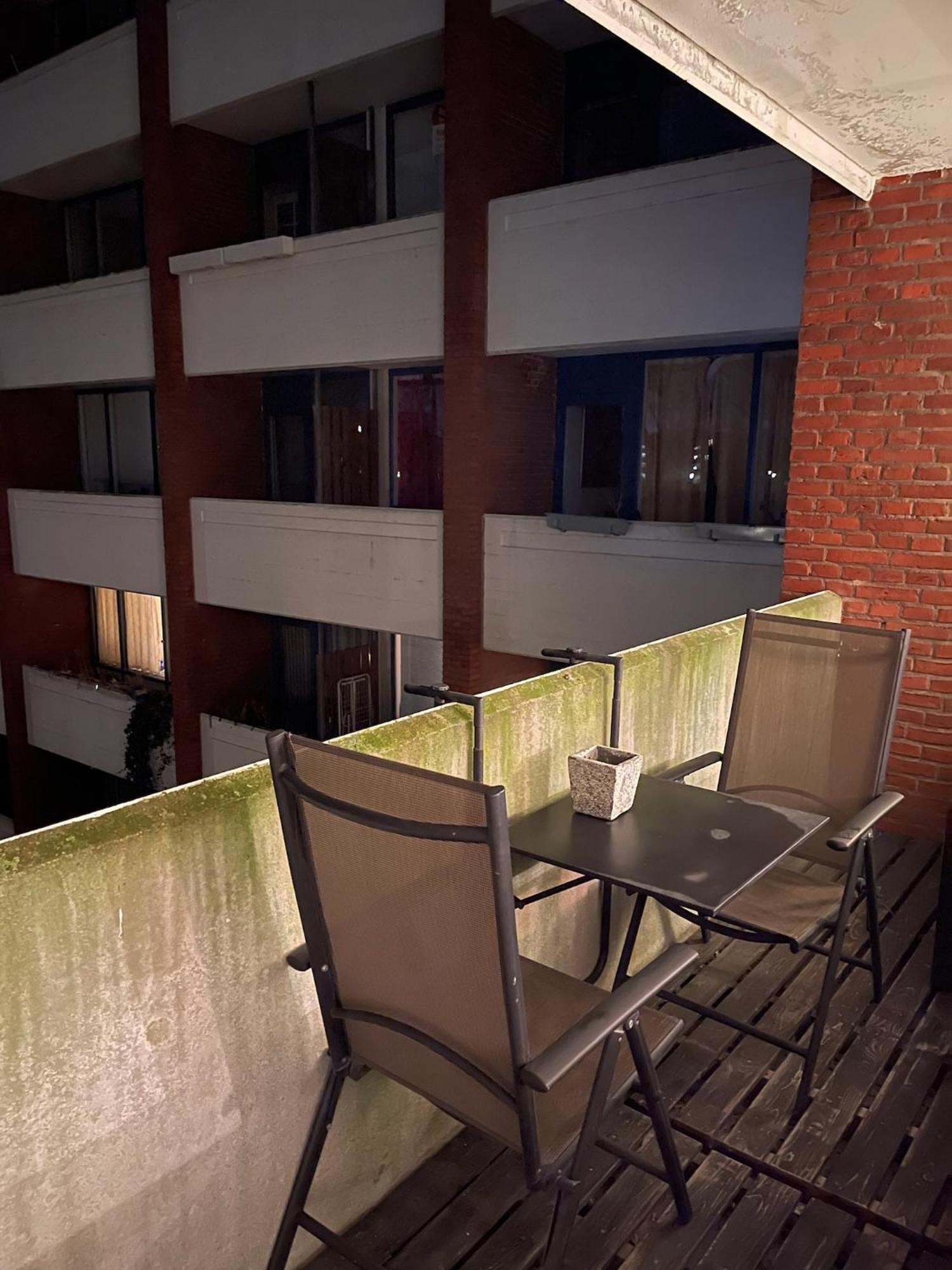First Row Apartment With Balcony To The Ramparts Копенгаген Экстерьер фото
